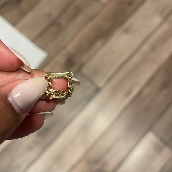 Gold Chain Ring - Picture 6 of 6